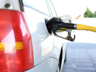 С сегодняшнего дня на всех АЗС Украины будет действовать новый стандарт топлива - Е10