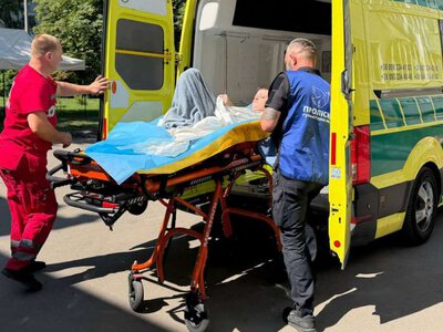 Из Дружковки эвакуировали маломобильную женщину в Харьков с последующим сопровождением к родственникам
