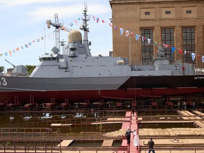 Может запускать Цирконы: Россия спустила на воду новый ракетоносец