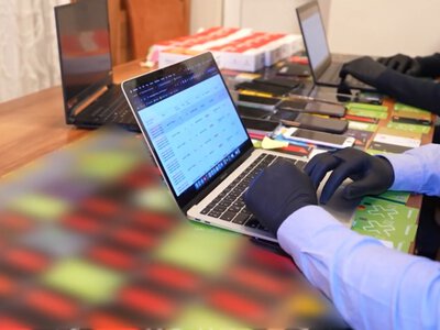 Qanunsuz mərc oyunları təşkil edənlər tutuldu - Əməliyyat VİDEOsu