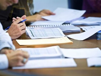В Украине освободили от проверок предприятия, пострадавшие от ударов рф