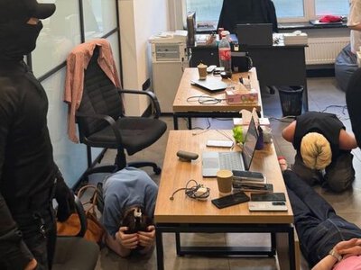 В Киеве разоблачили мошеннический колл-центр, который обманул американцев на полмиллиона долларов