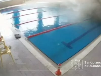 В Запорожье россияне нанесли удар по фитнес-центру и многоэтажному дому, в Херсоне – по больнице: есть погибший и раненые
