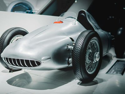 Porsche Taycan 2024: рестайлінг, двигун і батарея