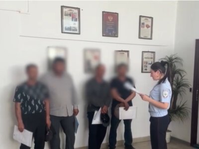 Мигрантов депортировали из аннексированного Крыма за “оскорбление” российских военных