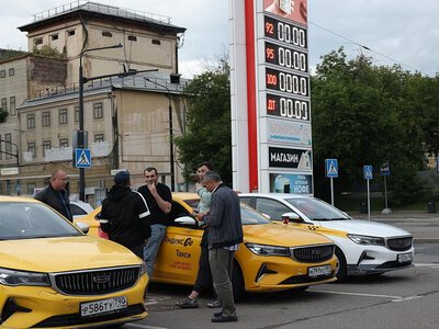 Ціни на бензин у Росії подолали психологічний рубіж