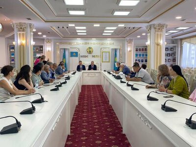 «Зерделі ұлт болмысы»: в Астане прошел круглый стол, организованный Союзом писателей