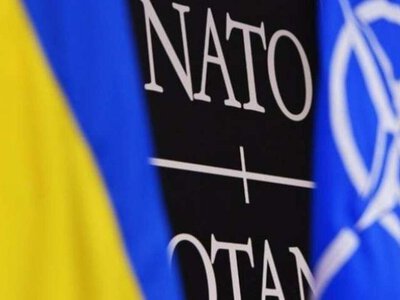 Не только получает помощь: Украина призывает НАТО впервые признать ее новую роль в блоке