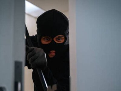 У яких місцях злодії шукають коштовності і як захиститися від пограбування: прості правила