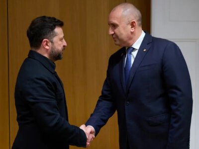  Президент Болгарии предложил Зеленскому реализовать проект строительства АЭС 