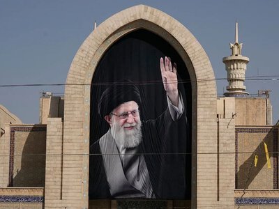 Спустя почти полгода после гибели: в Иране начались масштабные похороны Али Хаменеи