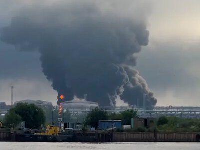 Зеленский подтвердил поражение нефтяной инфраструктуры под петербургом и по кронштадту