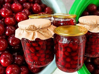 Вишня в свежем виде на зиму без сахара: простой деревенский рецепт, как у бабушки