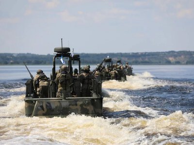Зеленский поздравил военных моряков с Днем ВМС Украины