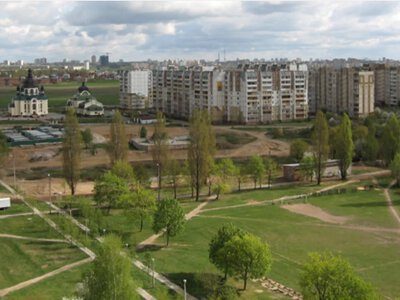 В Вишневом после российской атаки объявили повышенную опасность из-за угрозы повторной детонации