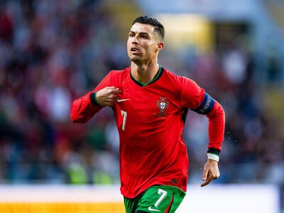 Нашел хейтера и высмеял стюардессу: Роналду выдал горячий спич перед матчем с Испанией на ЧМ-2026