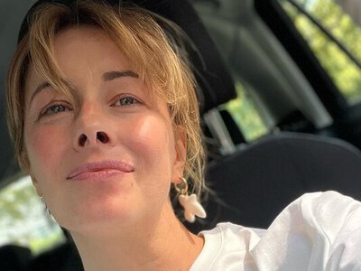 В результате российской атаки на столицу был поврежден дом Елены Кравец