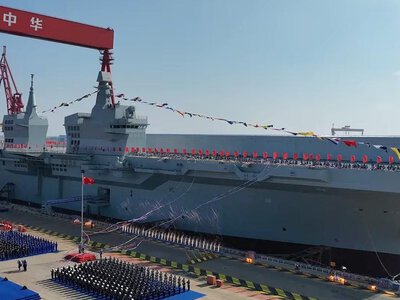 Китай создал «карманный» авианосец, меняющий правила войны на море, — СМИ