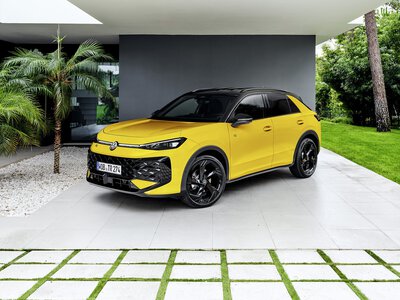 Стильный брат VW Golf: в Украине появился новый кроссовер Volkswagen (фото)