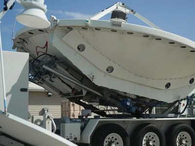 США получили новое космическое оружие: электромагнитный луч нейтрализует вражеские спутники