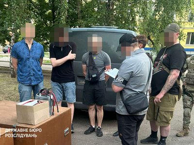 В Донецкой области задержали военнослужащего по подозрению в продаже боевых дронов и пулемётов