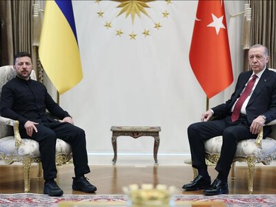 Зеленский поблагодарил Эрдогана за приглашение на саммит НАТО и Форум оборонных индустрий