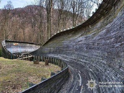 Гибель 14-летней спортсменки на санной трассе: директора спортшколы будут судить