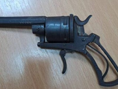  Оружие с вековой историей нашли на берегу реки в Риддере 