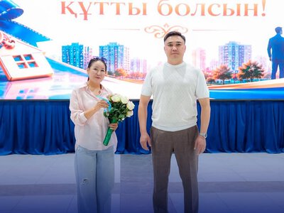 В ШЫМКЕНТЕ 30 СЕМЕЙ ПОЛУЧИЛИ КЛЮЧИ ОТ НОВЫХ КВАРТИР