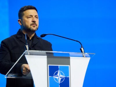 Там летают украинские дроны. Такие перелеты опасны: Зеленский объяснил, почему не поедет на переговоры в Москву