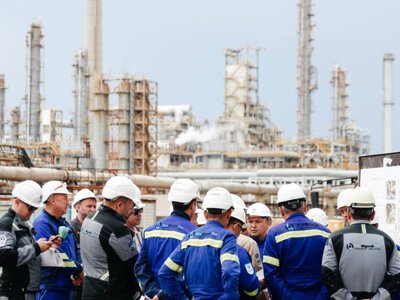  Атырауский НПЗ досрочно возобновил работу после ремонта 