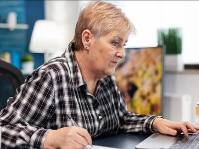 Одни будут отдыхать в 60, другие — работать до 65: Пенсионный фонд объяснил, почему