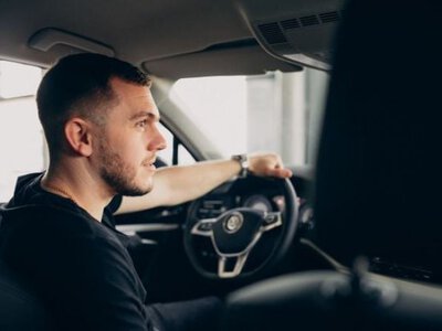 В Украине изменились правила выдачи водительских удостоверений: что будет с первыми правами и когда их менять