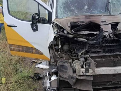 Враг уничтожил дроном передвижное отделение Укрпочты в Донецкой области: работники спаслись