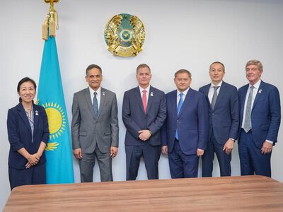 Министр науки и высшего образования РК провел встречу с Президентом Университета Аризоны