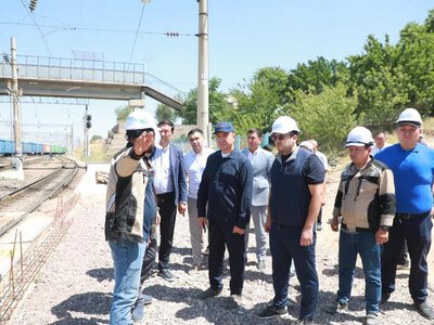 ЗАМЕСТИТЕЛЬ АКИМА ТУРКЕСТАНСКОЙ ОБЛАСТИ ОЗНАКОМИЛСЯ С ХОДОМ РАБОТ НА РЯДЕ ОБЪЕКТОВ В САРЫАГАШСКОМ РАЙОНЕ