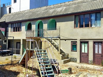 Базу отдыха с выходом к Черному морю в Затоке выставили на аукцион