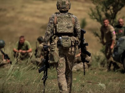 Выплата 10 000 грн: Минобороны разъяснило правила нового дополнительного вознаграждения