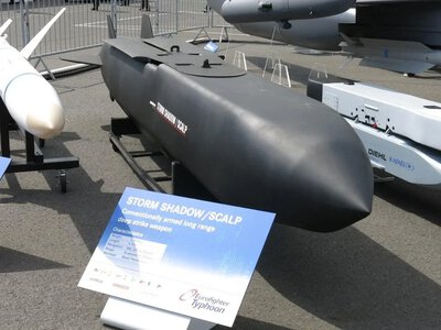 ЕС позволит Украине покупать британское оружие за кредитные 60 млрд евро - Bloomberg