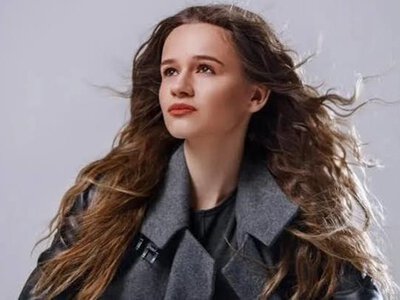 Співачка SOWA розповіла про нав'язливого прихильника