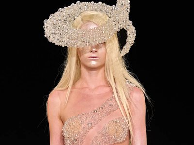 Главные тренды красоты на Неделе моды Haute Couture в сезоне осень-зима 2026/2027