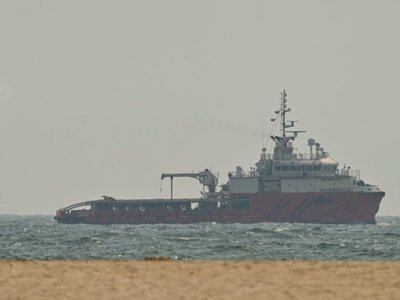 Иран снова заявил о закрытии Ормузского пролива. США заявояют о новых ударах