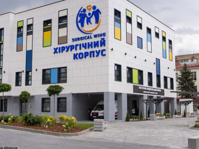 От аварийного здания до современного корпуса с противорадиационным укрытием: в Запорожье открыли новый хирургический корпус детской больницы