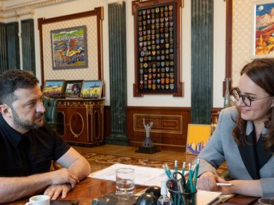 Зеленский анонсировал отставку премьера Свириденко