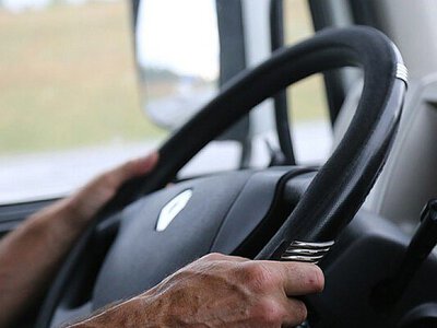 В Украине растет число вакансий с бронью: зарплаты до 100 тысяч гривен
