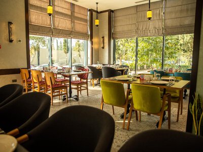 Azərbaycan millisinin baş məşqçisi şərikli restoran açdı