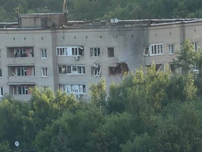  Москву и Подмосковье атаковали сотни дронов, есть разрушения 