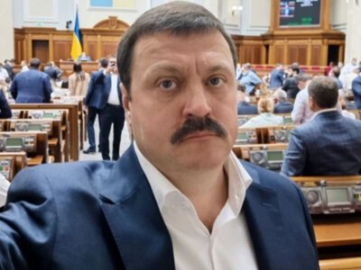 Бывшего депутата Деркача приговорили к 15 годам тюрьмы за государственную измену