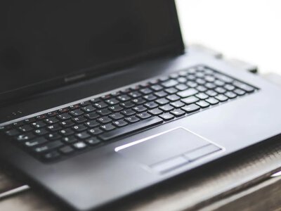 На что обратить внимание при выборе ноутбука с рук