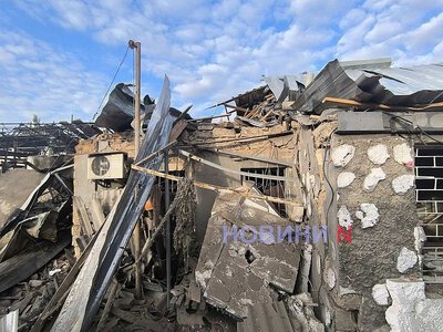 Армия РФ атаковала Николаевскую область: повреждены больница и многоэтажка, есть пострадавшие